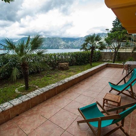 Apartments Beachfront Kotor Zewnętrze zdjęcie
